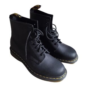 NEW Dr. Martens 1460 Leather Black Boots Womens Size 9, Mens Size 8